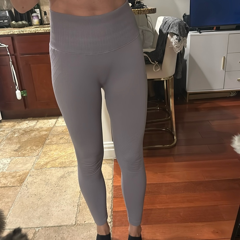 Yoga pants size small
